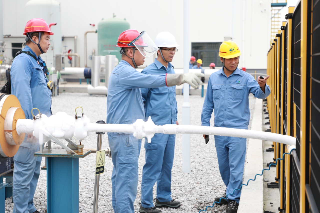 公司黨委書(shū)記、董事長(zhǎng)姜自成深入一線(xiàn)檢查安全生產(chǎn)工作